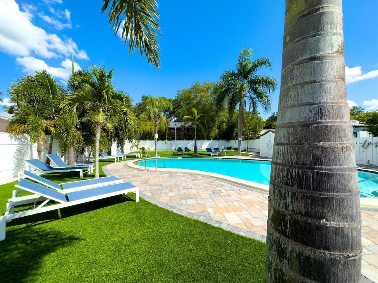 1K Bed Studio Apt With Shared Pool 06 克利尔沃特 外观 照片