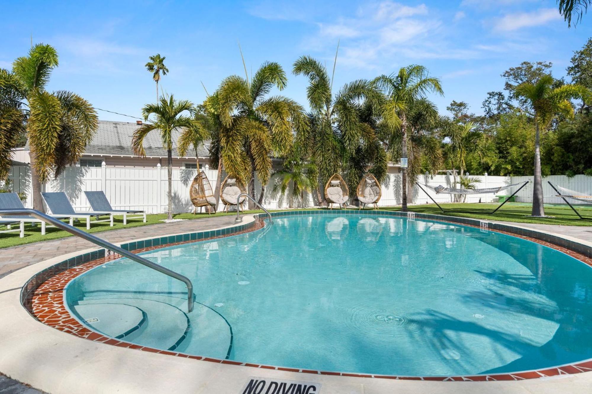 1K Bed Studio Apt With Shared Pool 06 克利尔沃特 外观 照片